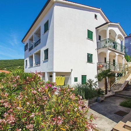 Apartments Olea Rabac Esterno foto